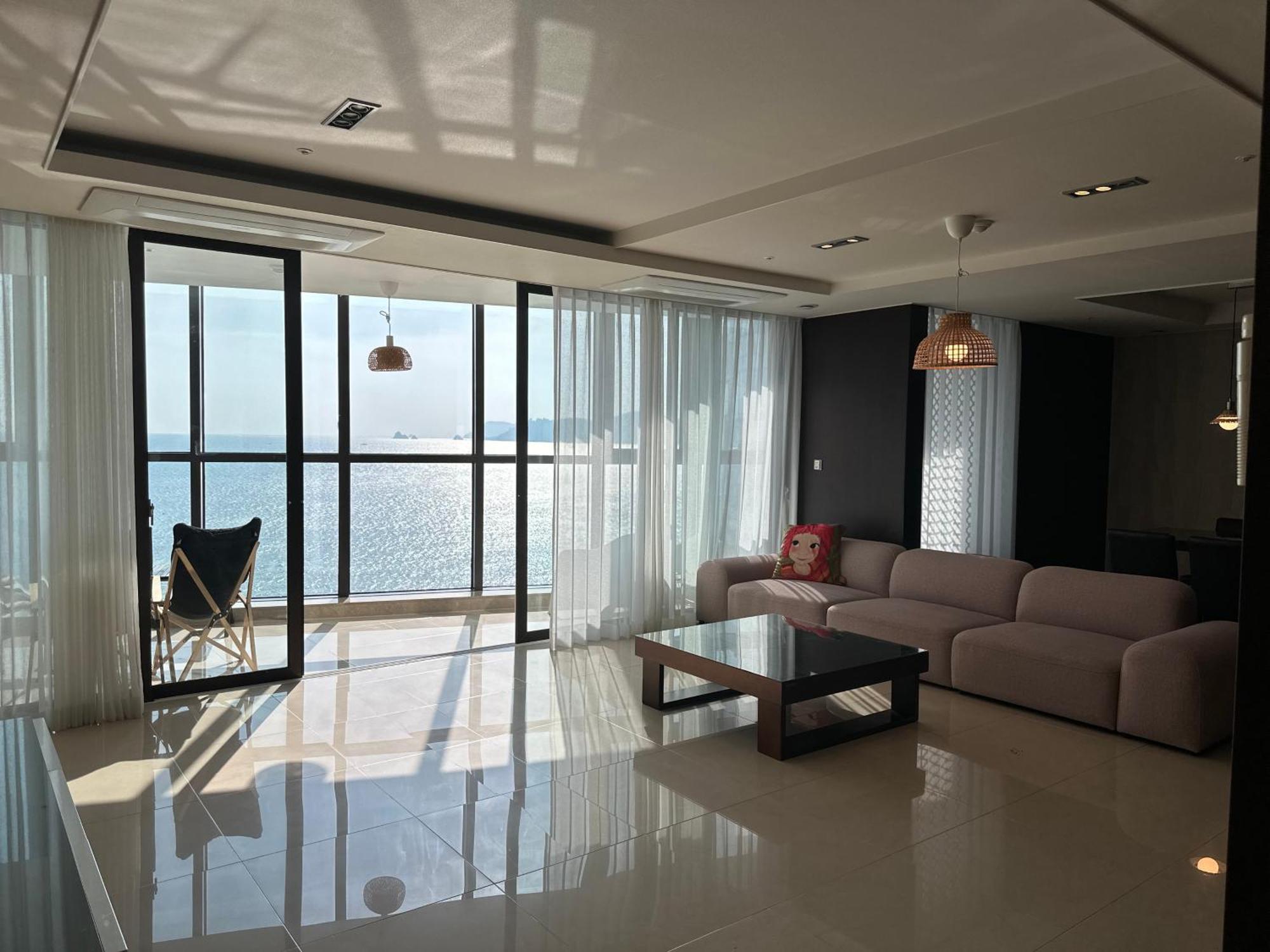 Апартаменты Haeundae Luxury House Пусан Экстерьер фото